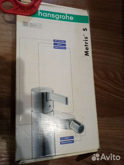 Кран для бидэ