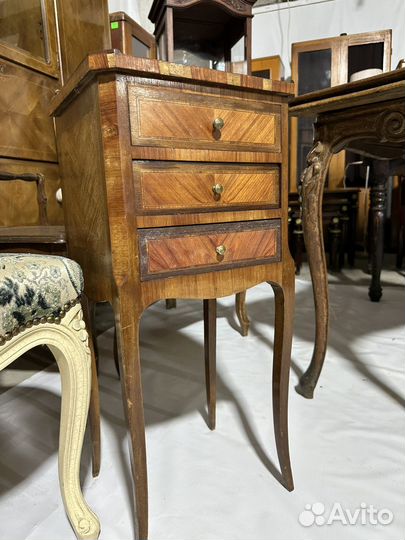 Старинная тумбочка, 1950х годо Франция