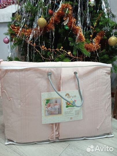 Набор в детскую кроватку