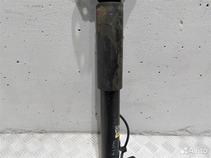 Амортизатор задний Volkswagen Passat CC