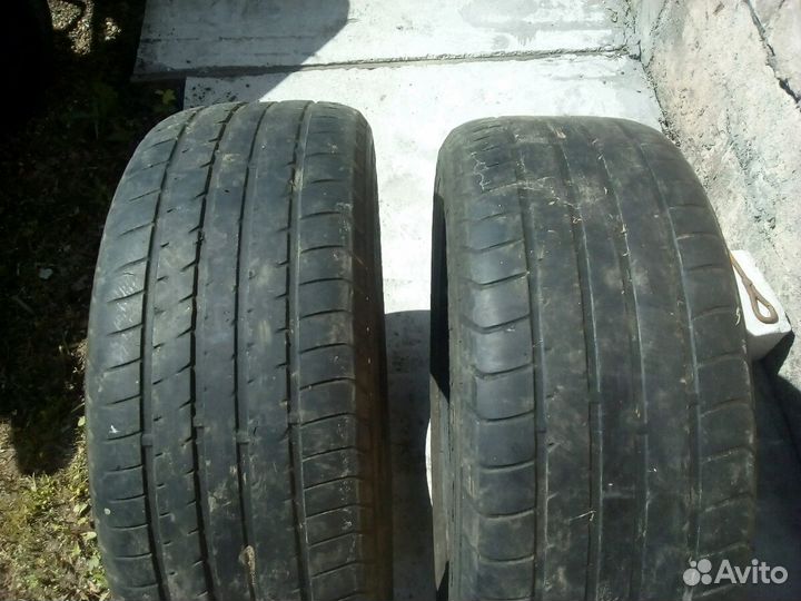 Dunlop SP Sport 2000E 205/55 R16