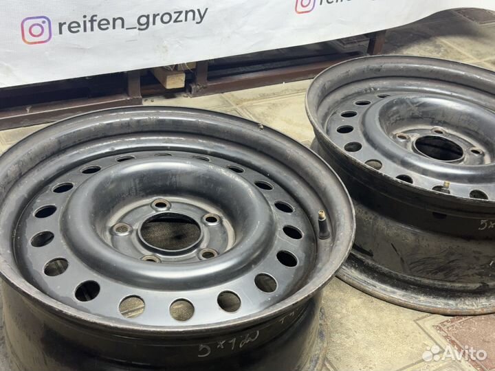 Два диска R16 BMW (5x120)