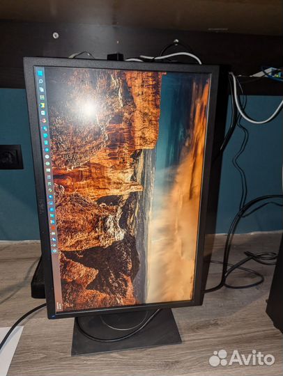 Монитор Dell P2217