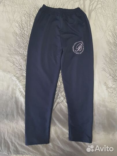 Спортивный костюм для мальчика 140-146см