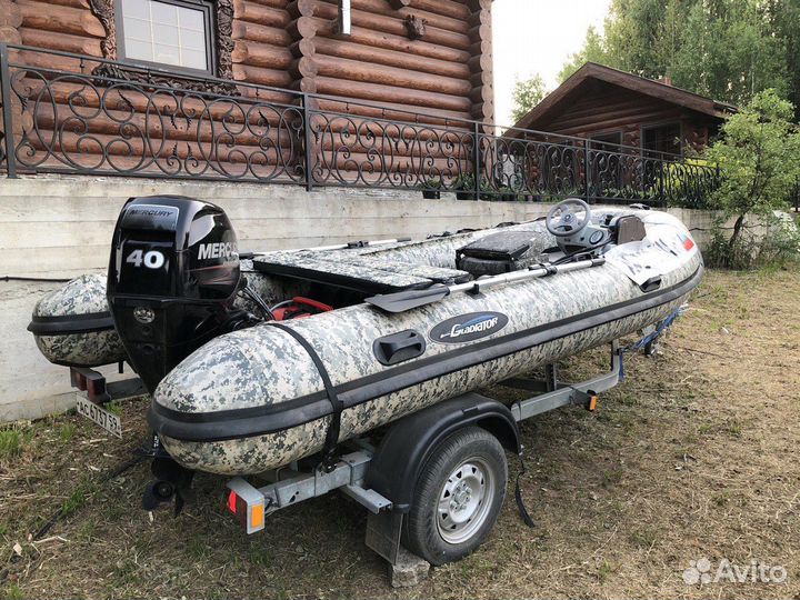 Лодка Gladiator Rib 420 с мотором Mercury 40