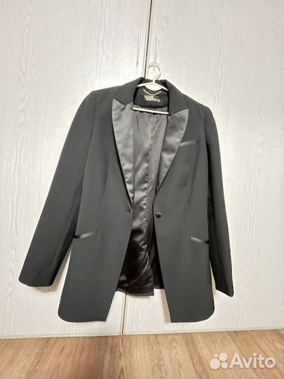 Одежда женская 46 р