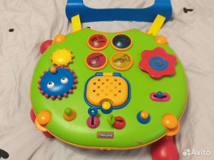 Развивающие игрушки для малышей