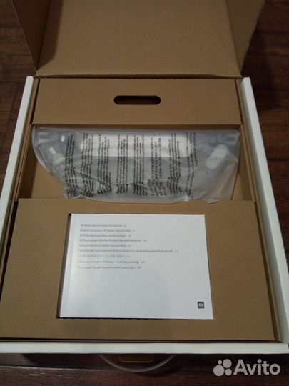 Новый Робот пылесос Mi Robot Vacuum-Mop(на обмен)