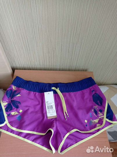 Шорты женские