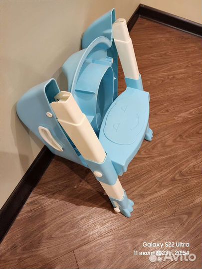 Детский стульчик (сиденье) на унитаз