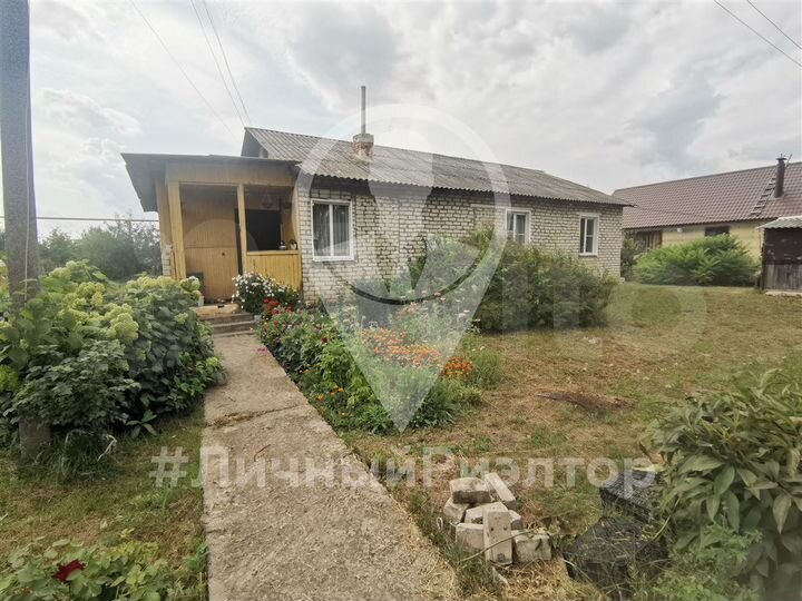 Дом 79,6 м² на участке 12 сот.