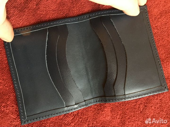 Кошелек для кредитных карт. Фирма Iguana