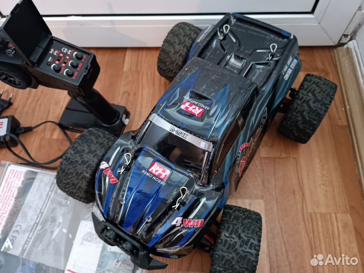 Машина на радиоуправлении 1 10 Remo Hobby шорт-кор