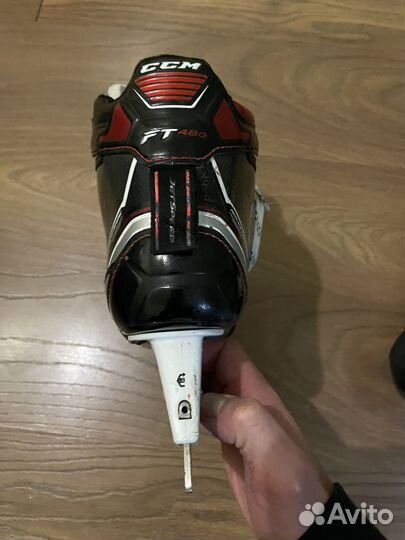 Хоккейные коньки вратаря CCM Jet Speed FT 480