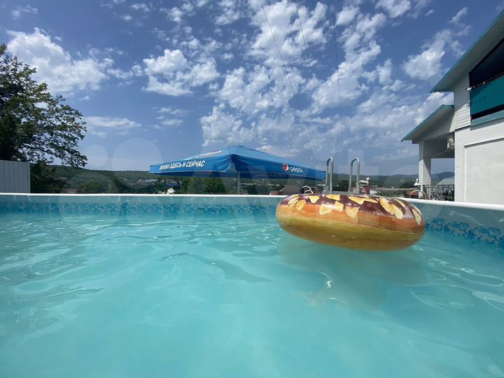 Дом 400 м² на участке 15 сот.