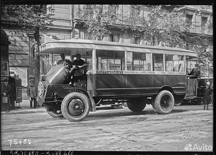 Игрушка автобус Франция довоенный