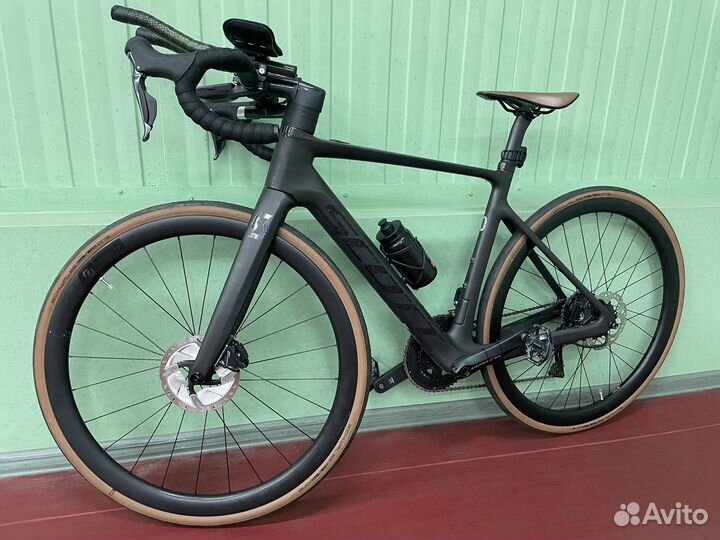 Шоссейный велосипед Scott Addict eride Ultegra Di2