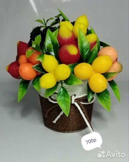 Ягодный букет из мыла