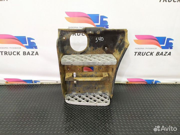 1732322 Корпус подножек левый Scania 5-series