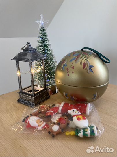 Елочные игрушки, новогодний декор