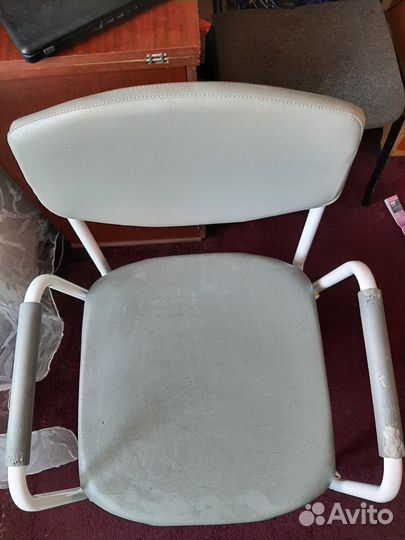 Санитарный стул туалет