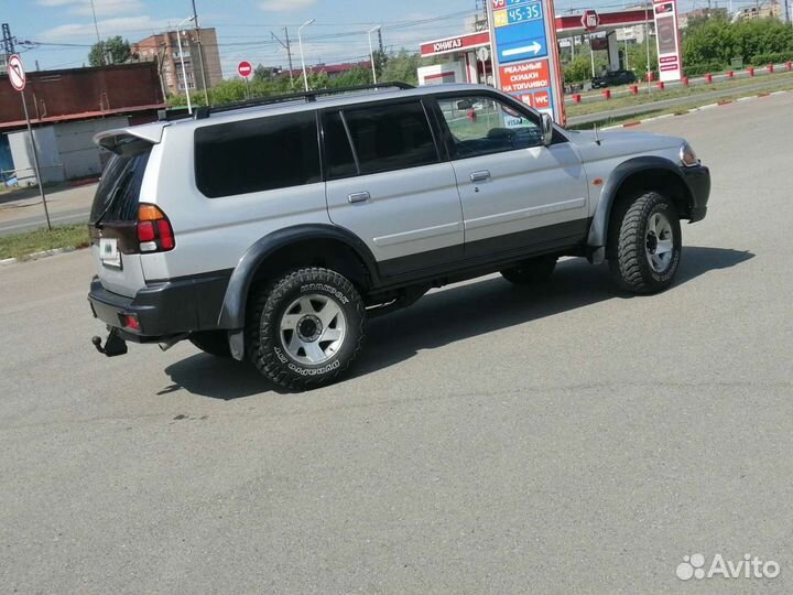 Mitsubishi Pajero Sport 3.0 AT, 2002, 300 000 км