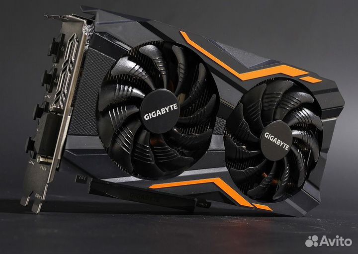 Мощные видеокарты для игр и майнинга