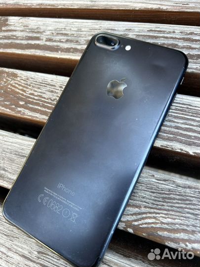 iPhone 7 Plus, 32 ГБ
