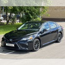 Toyota Camry 2.5 CVT, 2019, 57 000 км, с пробегом, цена 2 650 000 руб.