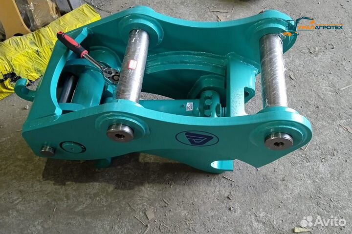 Быстросъём механический для экскаватора Сase CX130