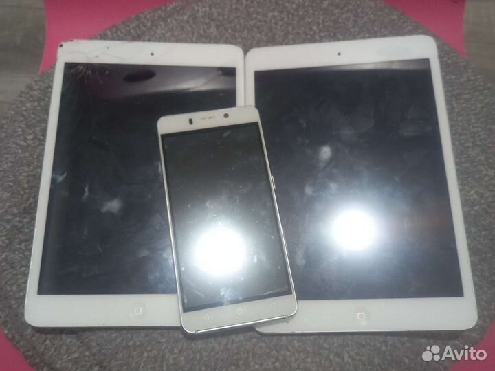 iPad mini на запчасти