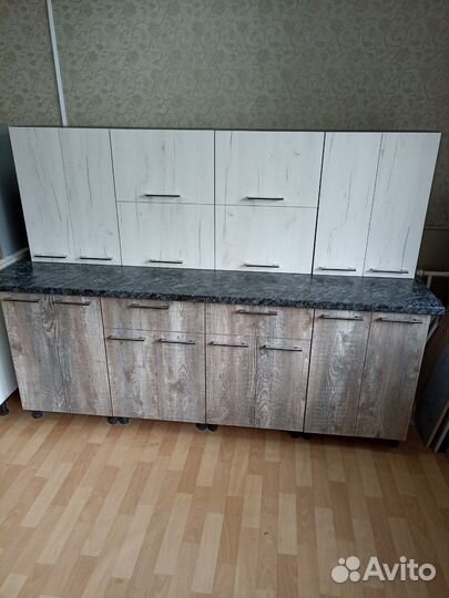Кухня новая 2м в наличии