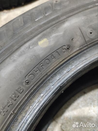 Bridgestone Blizzak Revo GZ 215/65 R16