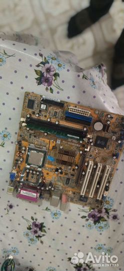 Материнская плата