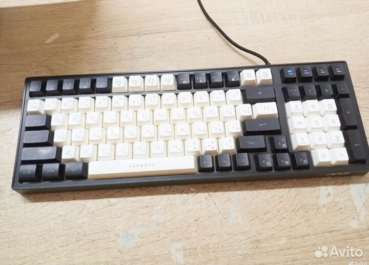 Клавиатура hyper gkey-1000 venom