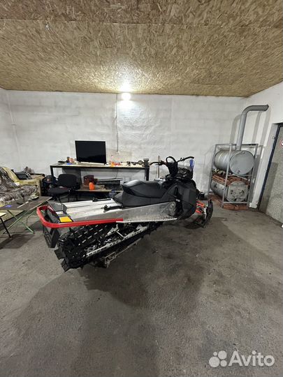 BRP SKI-DOO summit 154 Rev XP 600 e-tec