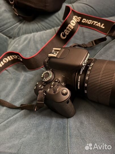 Фотоаппарат canon eos 600d EF-S 18-135mm