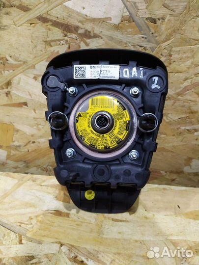 Подушка безопасности водителя Опель Астра J