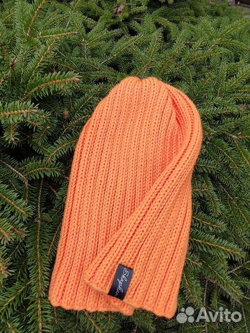 Шапки вязаные ручной работы для детей и взрослых
