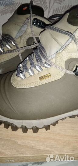 Трекинговые ботинки женские 39р