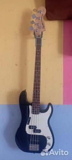 Бас гитара Fender Squier Standard Precision