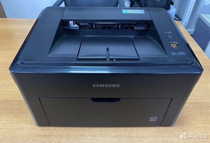 Принтер лазерный Samsung-1640 в идеале