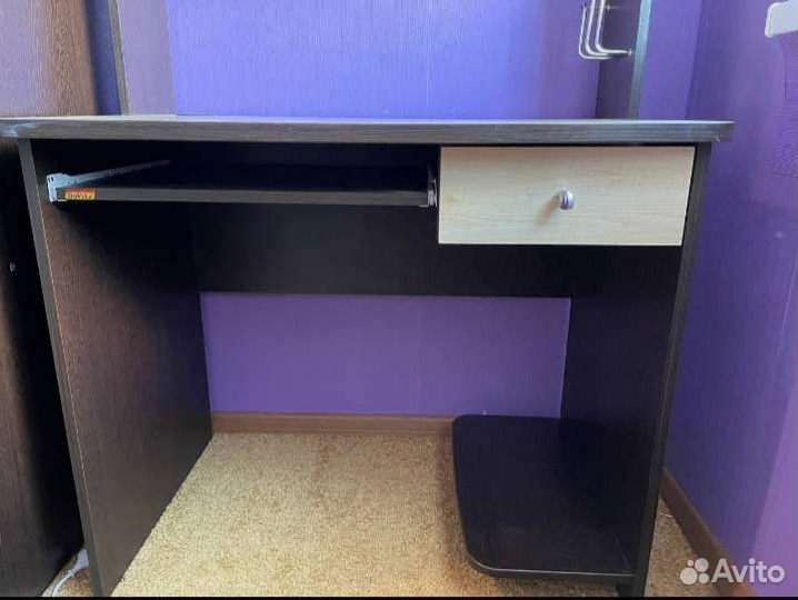 Стол для школьника