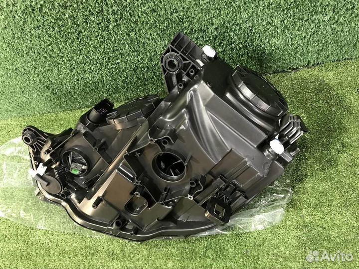 Фара правая Audi A3/RS3/S3