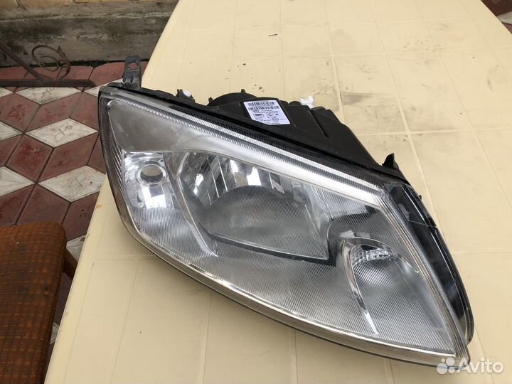 Правая фара на гранту