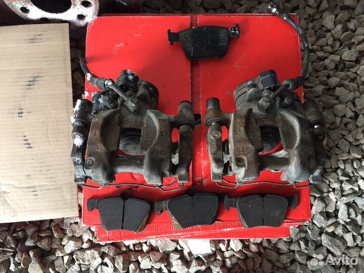 Комплект суппортов 300 мм электроручник MQB VAG