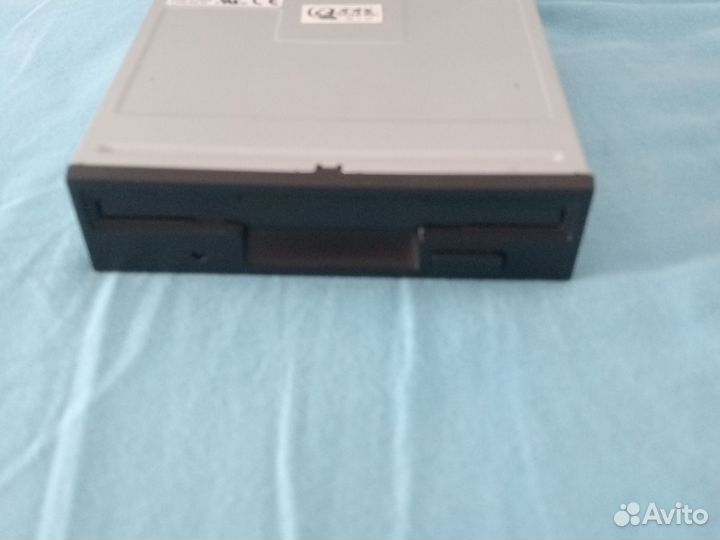 Дисковод Sony MPF920