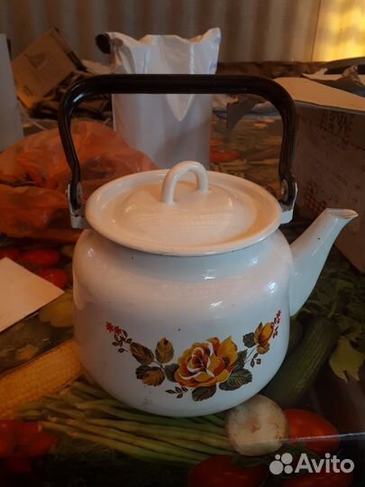 Чайник эмалированный СССР новый