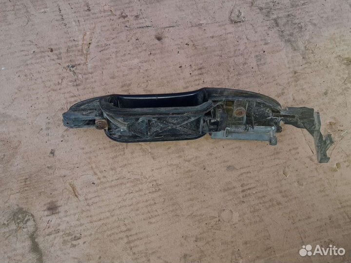 Ручка задняя левая наружная Форд Фокус 1