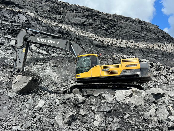 Гусеничный экскаватор Volvo EC480DL, 2016